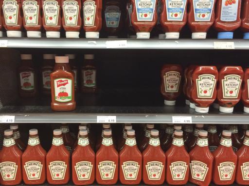 FSC147 sauce bottles photograph 7076.jpg with 31 published target points